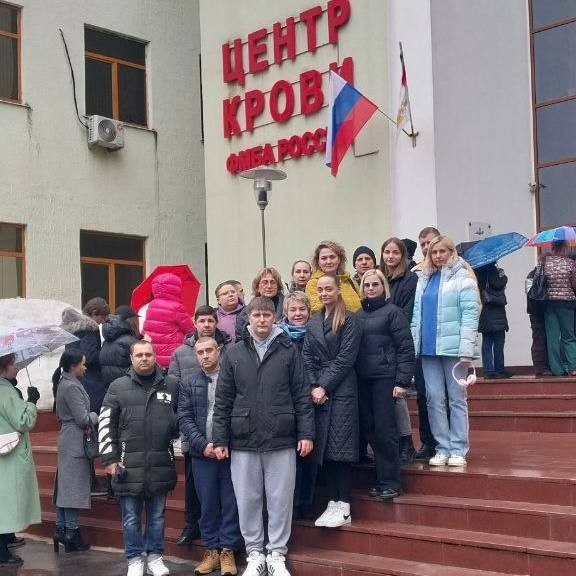 Сотрудники ФБУЗ МСЧ № 9 ФМБА России сдали кровь для пострадавших во время трагедии в Крокус Сити Холле.