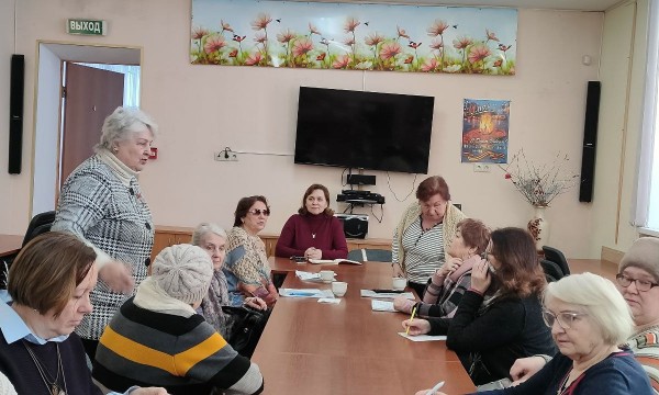 4 февраля в Доме ветеранов прошло занятие по теме «Перестройка организма с позиций гастроэнтерологии»